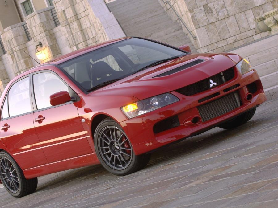  Mitsubishi Lancer Evolution IX MR 2007 года  (фото 94 из 129)